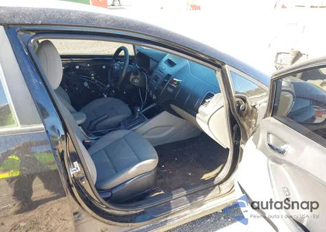 2015 Kia Forte Lx z USA, uszkodzony, nr VIN KNAFX4A65F5385175